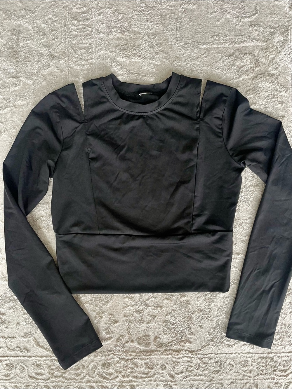 ALO Yoga Black Long-Sleeve Cropped Top